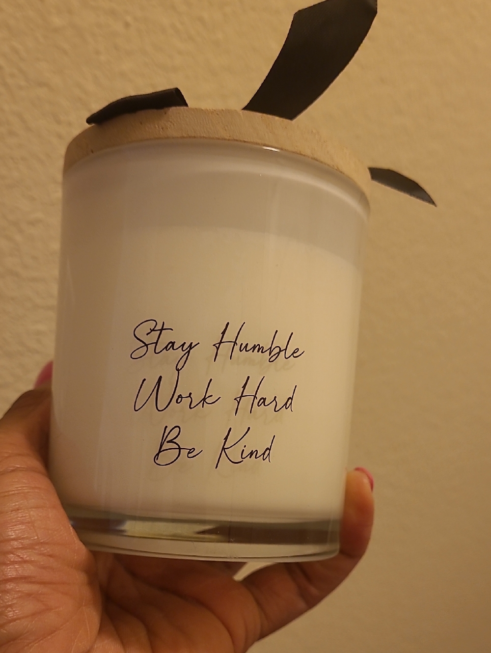 Wendy Bellissimo White Candle Jar with Wooden Lid